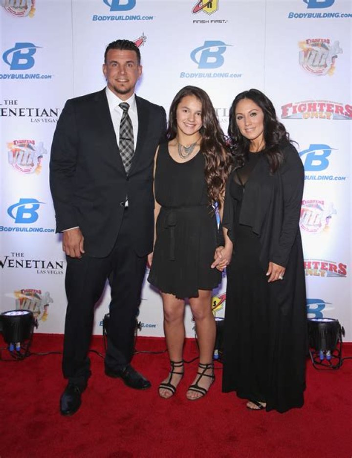 
Bella Mir MMA: Frank Mir Daughter Age and Wife Jennifer Mir 