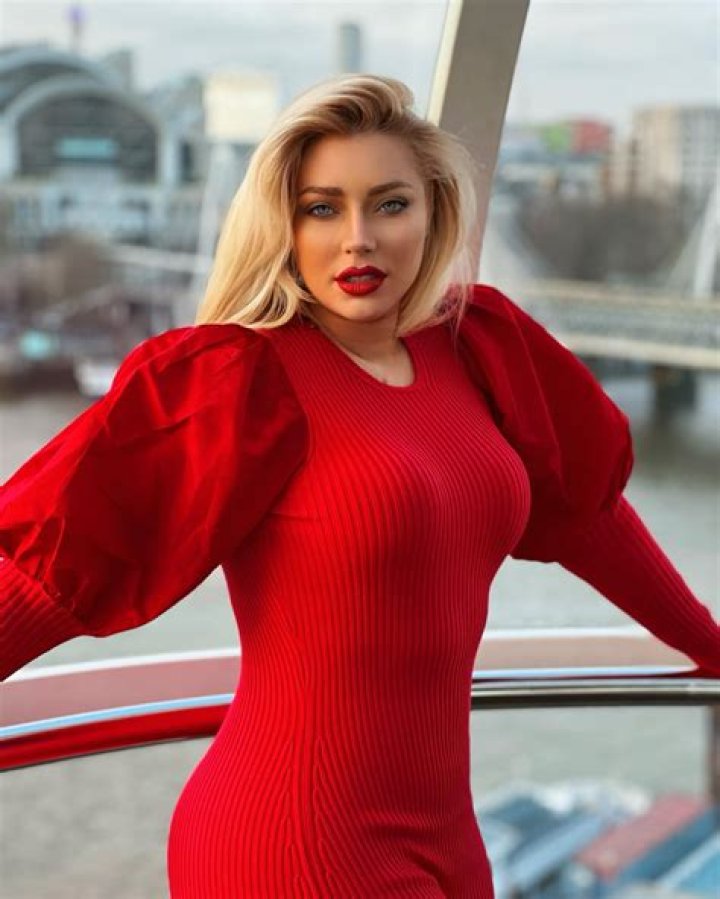 
Joanna Borov Height, Weight, Net Worth, Age, Birthday, Wikipedia, Who, Nationality, Biography 