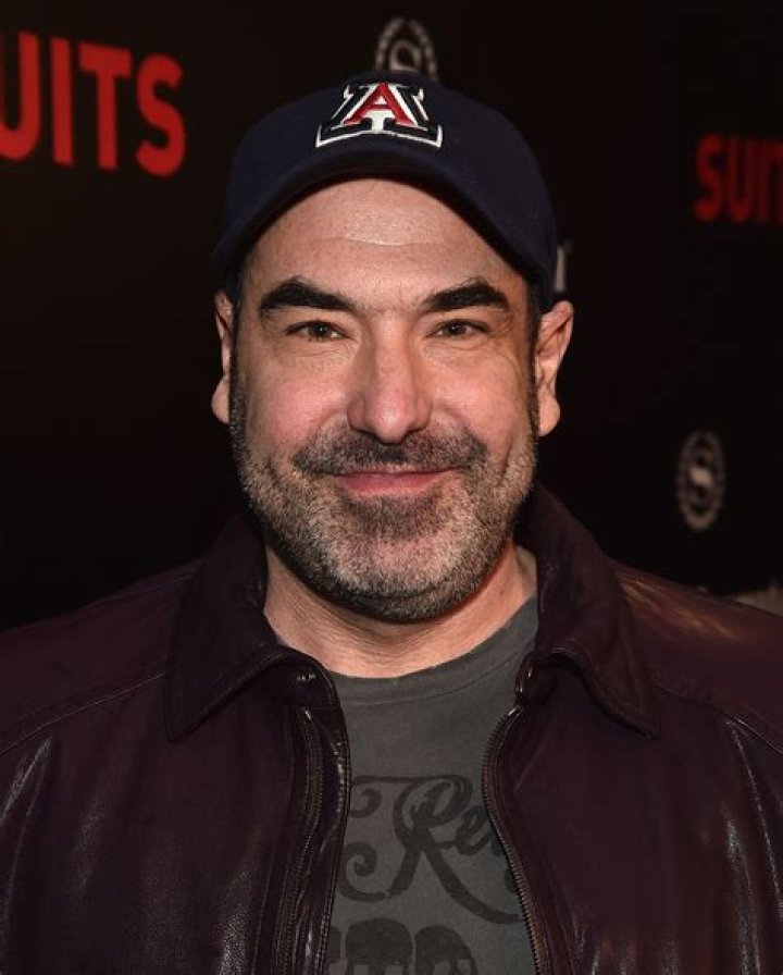 
Matthew Hoffman Height, Weight, Net Worth, Age, Birthday, Wikipedia, Who, Nationality, Biography 