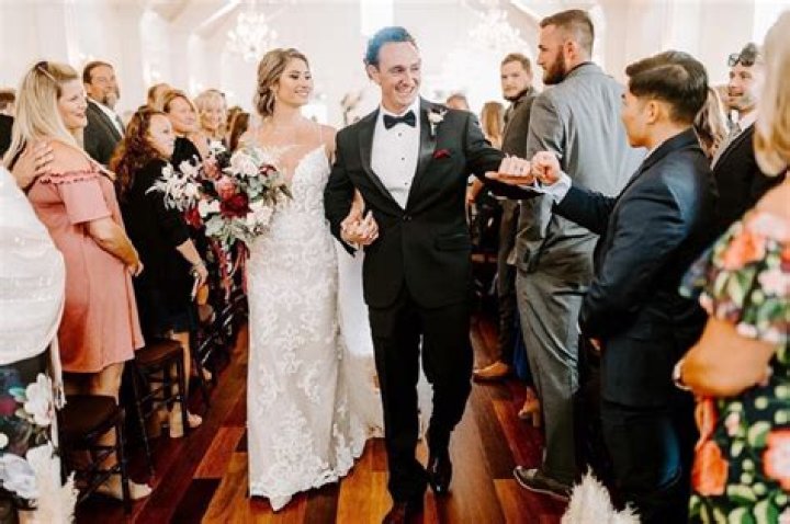 
Meet Austin Hays Wife Samantha, Dating Timeline And Children 