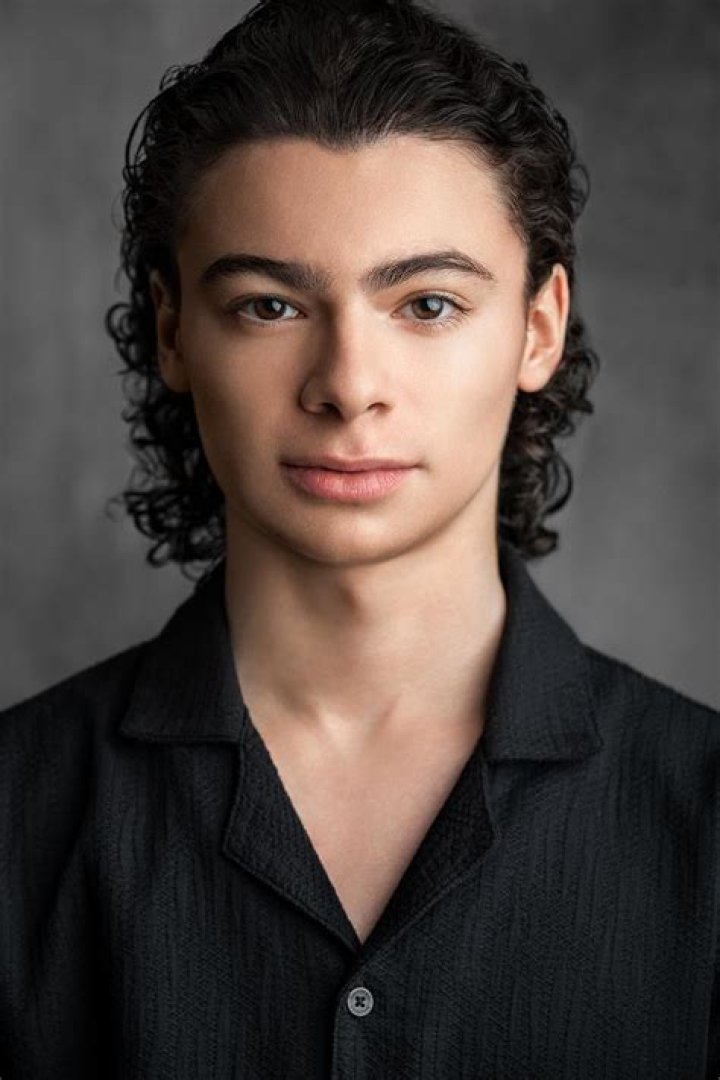  Raphael Alejandro