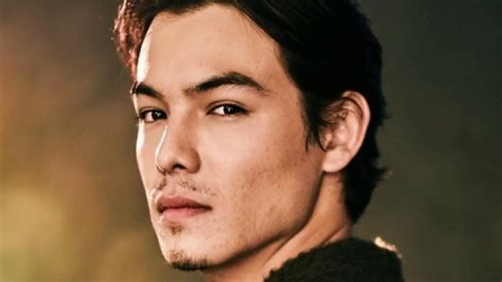  Ryan Potter