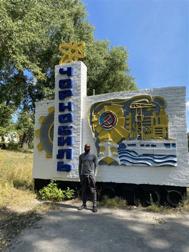 
Ukraine Travel Expert Terrell Jermaine Starr The Root Breaks Down In Tears As He Explains The Current Situation Of The Crisis 